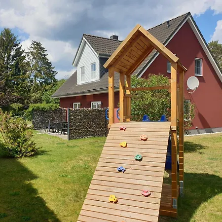 Karlshagen, Rotkehlchen * Karlshagen